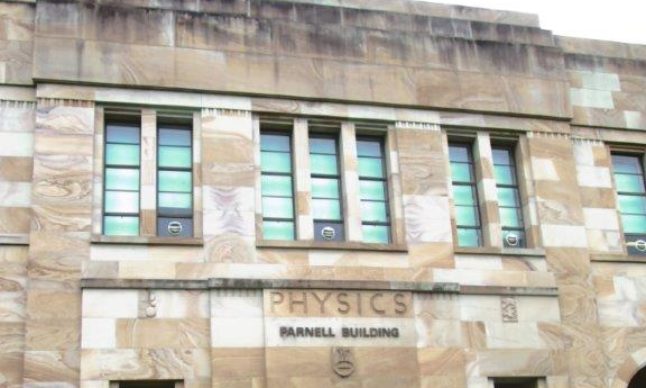 UQ Physics Museum