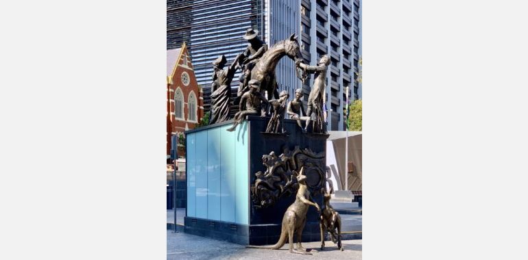 1-Petrie_Tableau_sculpture_at_King_George_Square_Brisbane_2020