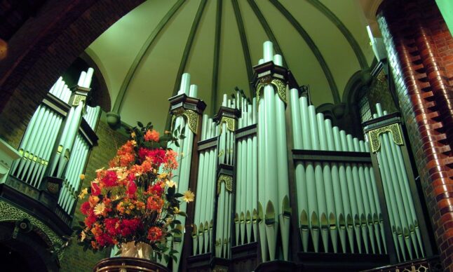 pipe-organ